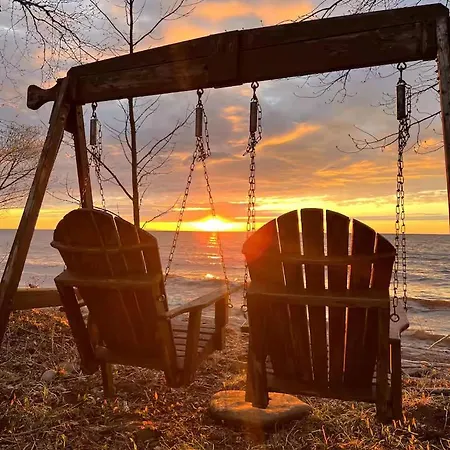 Superior Sunset Cabin Off Grid